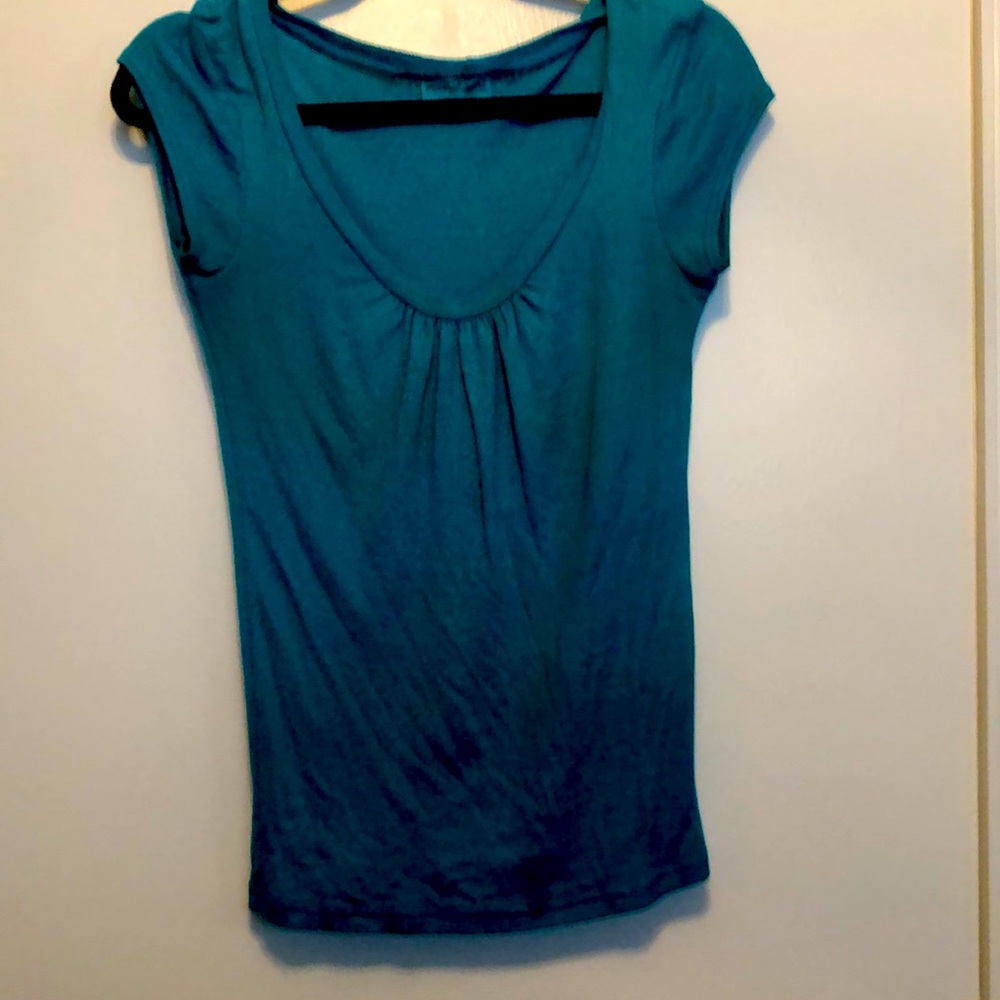 Turkoise top